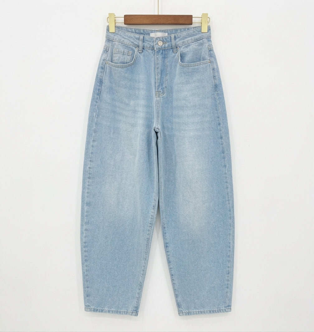 Women’s High-Waisted Wide-Leg Barrel Jeans | Relaxed Straight Fit Denim
