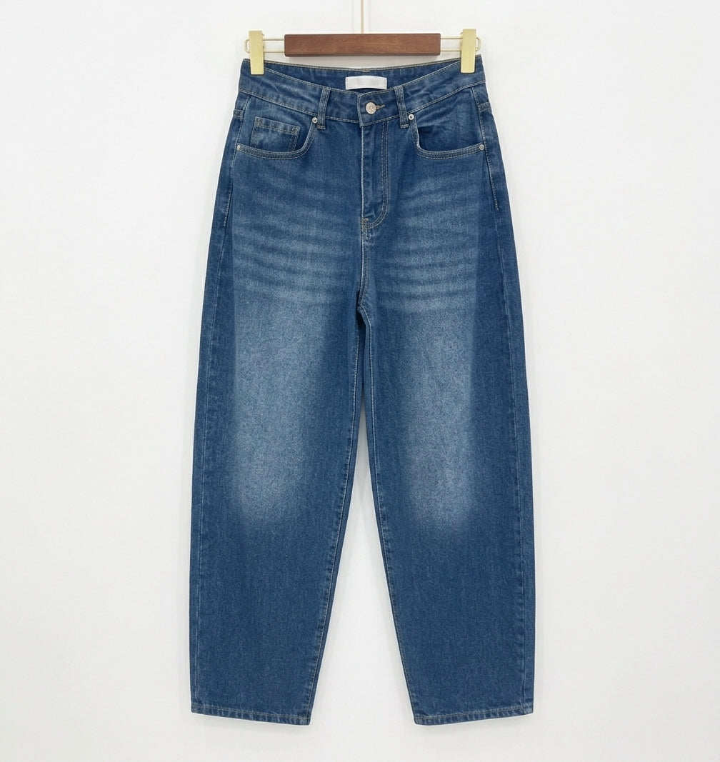 Women’s High-Waisted Wide-Leg Barrel Jeans | Relaxed Straight Fit Denim