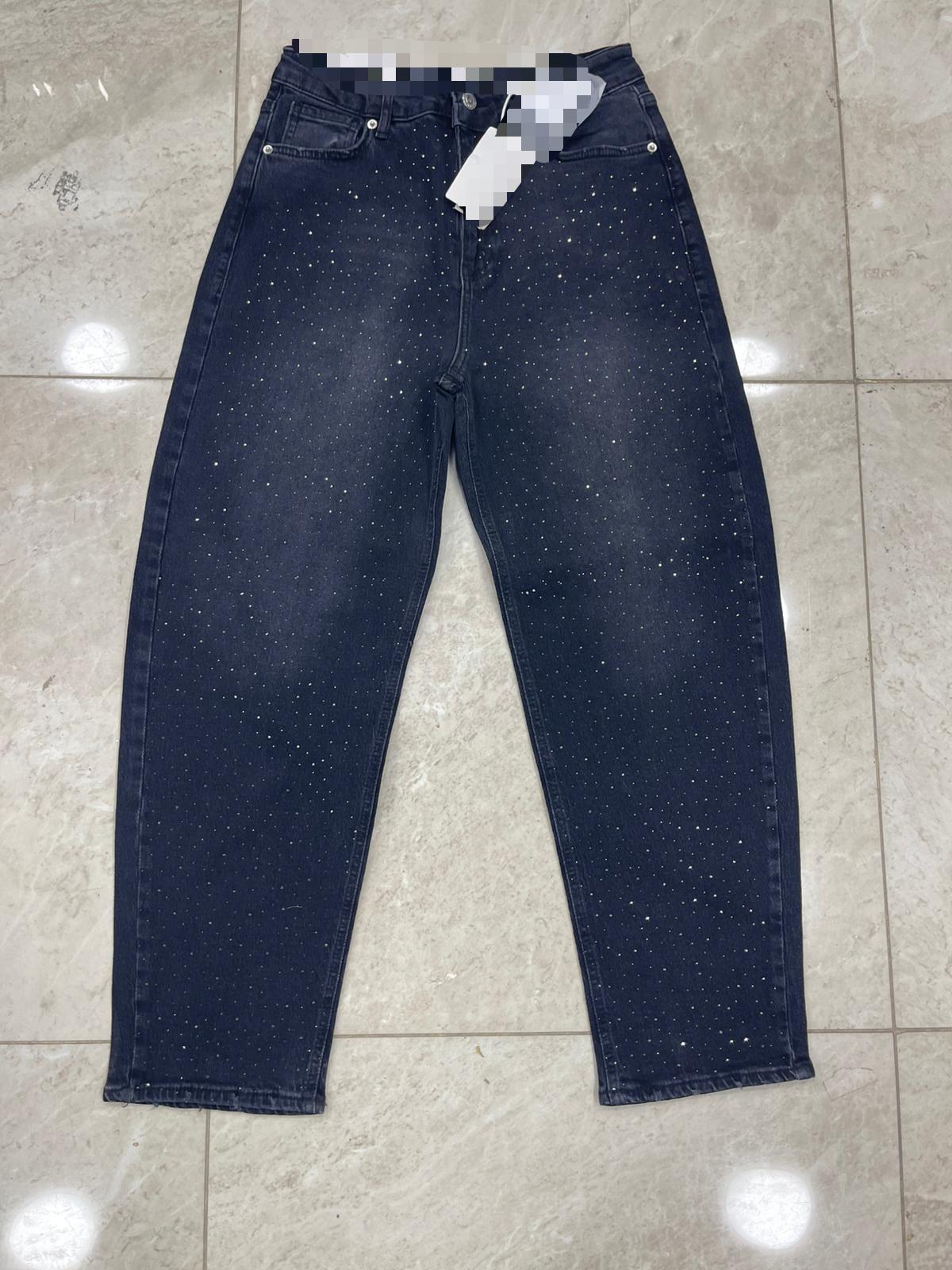 Women’s Rhinestone Studded Straight Leg Jeans – Sparkle Embellished Denim Pants