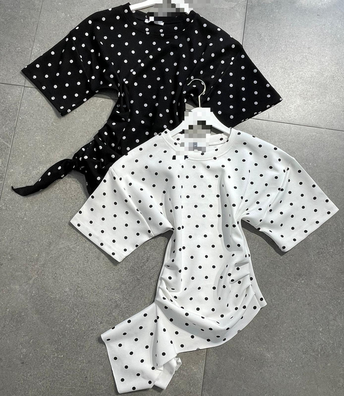 Women’s White Polka Dot T-Shirt – Short Sleeve Ruched Side Knot Top